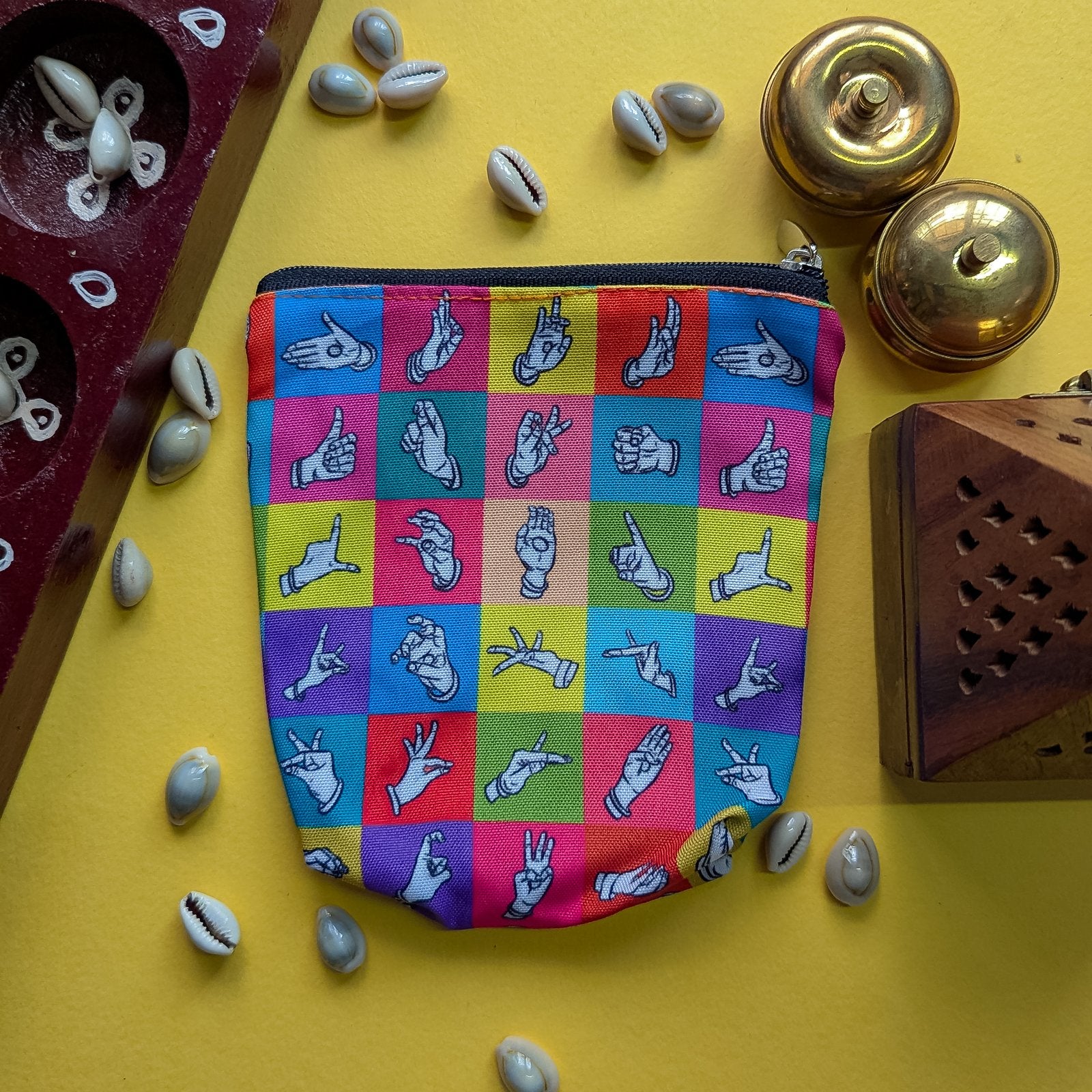 Mini pouch