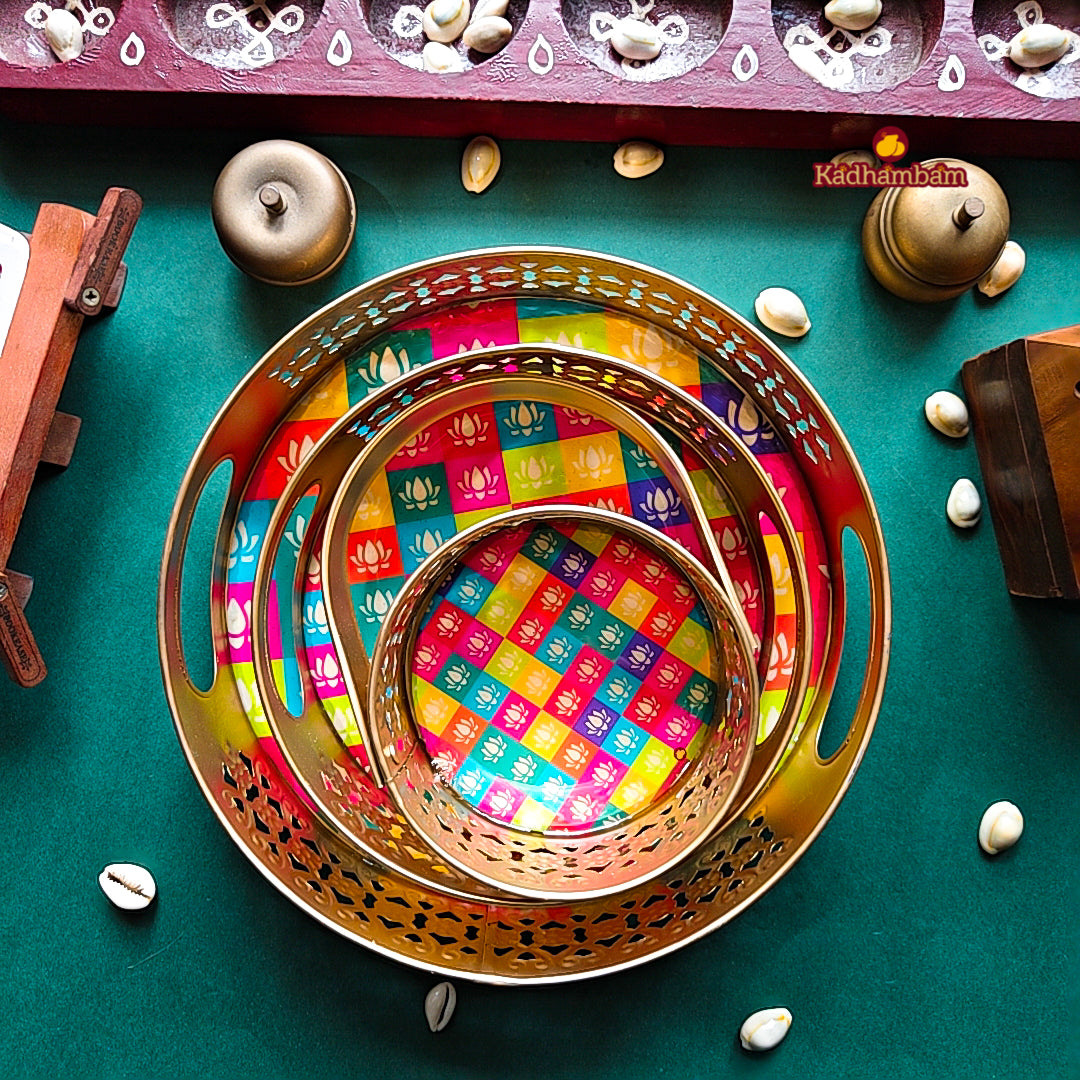 PRE BOOKING - Padma - Metal Tray